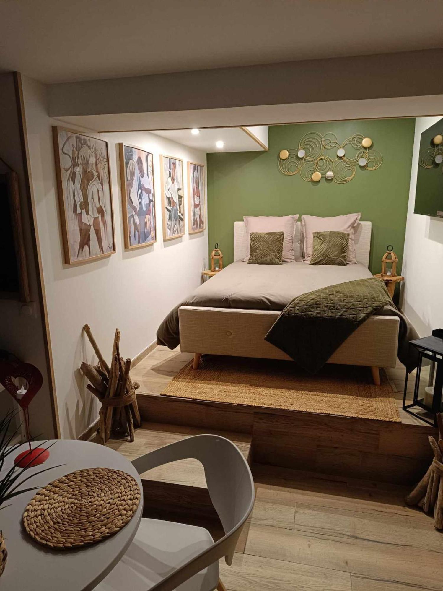 O Plaisir O Desir Bed & Breakfast เอตาปล์ ภายนอก รูปภาพ
